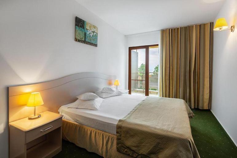 Bran Brad Bega By Steaua De Mare Hotel Észak-Eforie Kültér fotó